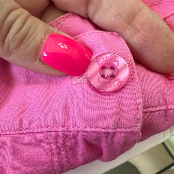 Lilly Pulitzer White label capris in size 2. EUC. Pink with embroidered detail. - Picture 11 of 14